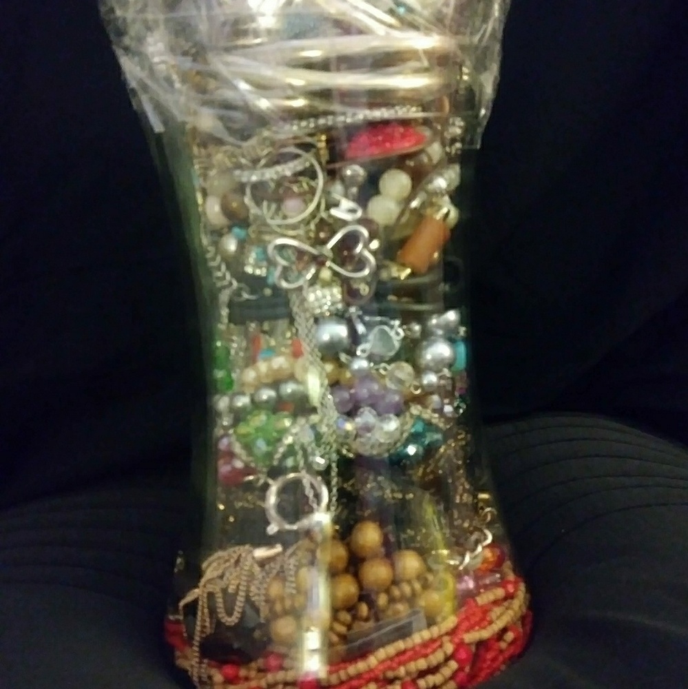 Jewelry jar